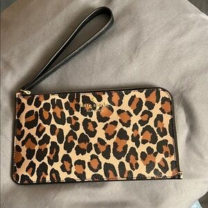 NWOT Kate Spade Animal Print Wristlet